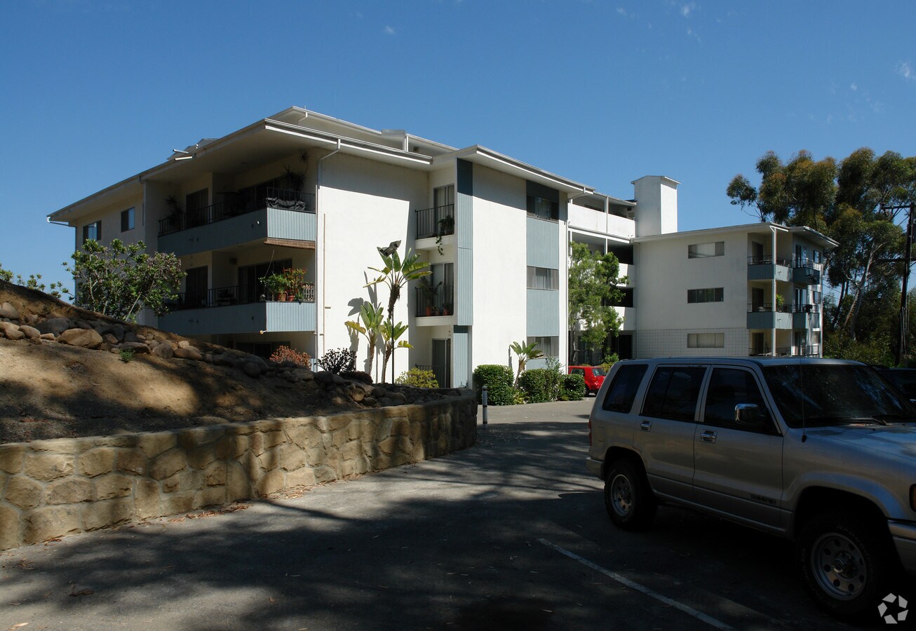 Riviera Hills Apartments - Riviera Hills Apartments