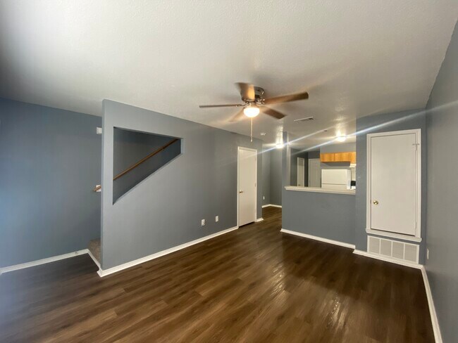 Photo - 4102 Nadine Dr