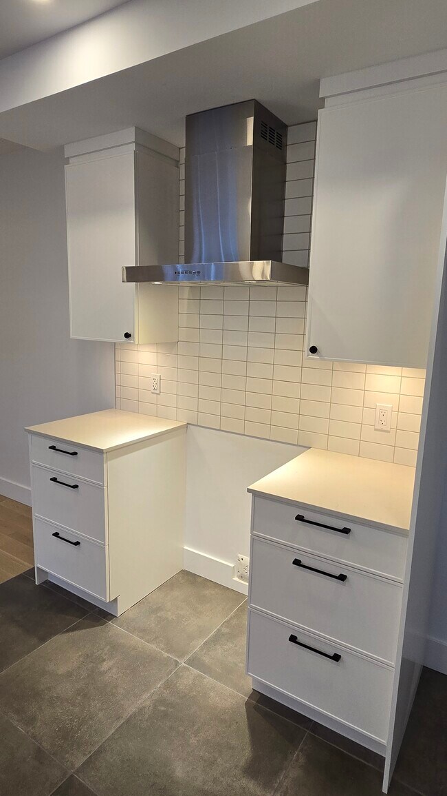 Photo - 2035 Rue De Chambly Unit 2035