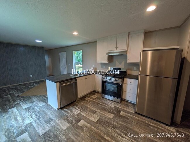 Building Photo - 438 Finson Rd