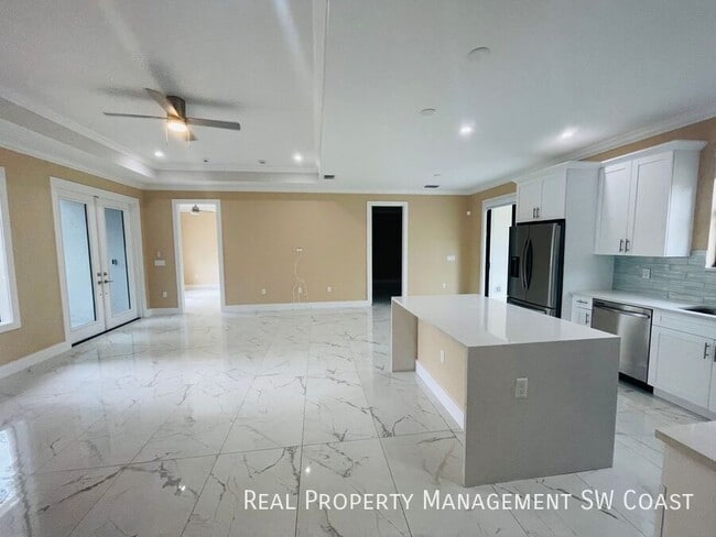 Photo - 4267 4th Ave SE