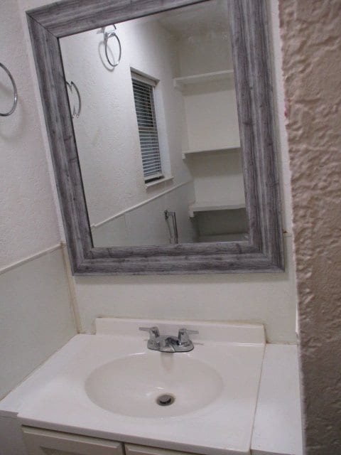 Photo - 1210 N Oak St Unit 1210