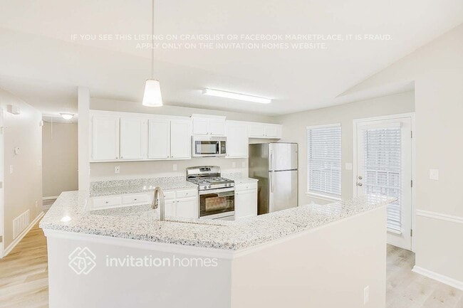 Photo - 134 Collins Way