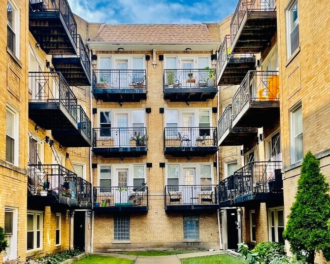 Photo - 4816 N Avers Ave Condo Unit G