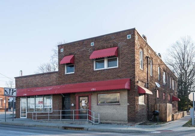 Photo - 1751 S Main St Unit 3