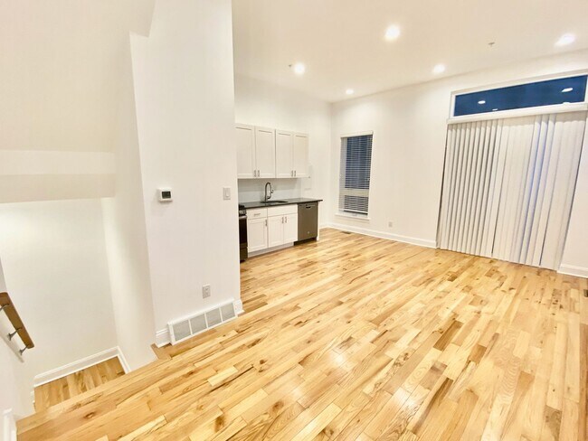 Photo - 1640 Jackson St Unit 1st fl Rear