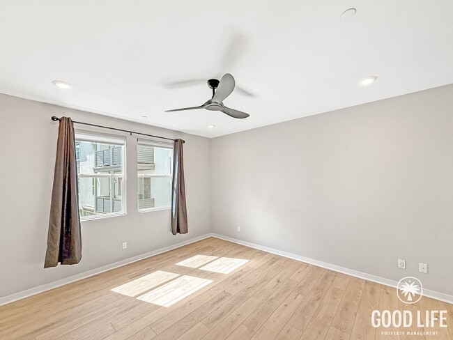 Photo - Stunning 2B/2BA Townhome in Mira Mesa for Rent!