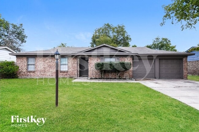 Building Photo - 918 Kerry St