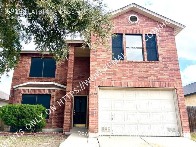 AVAILABLE! 4 Bedroom 2.5 Bath Two Story Ho... - AVAILABLE! 4 Bedroom 2.5 Bath Two Story Ho... House