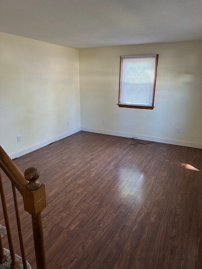 15 Davenport St Unit Duplex