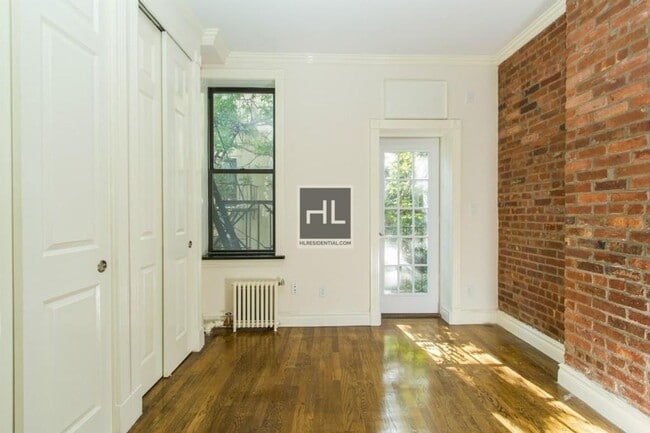 Photo - MOTT ST. Unidad 12