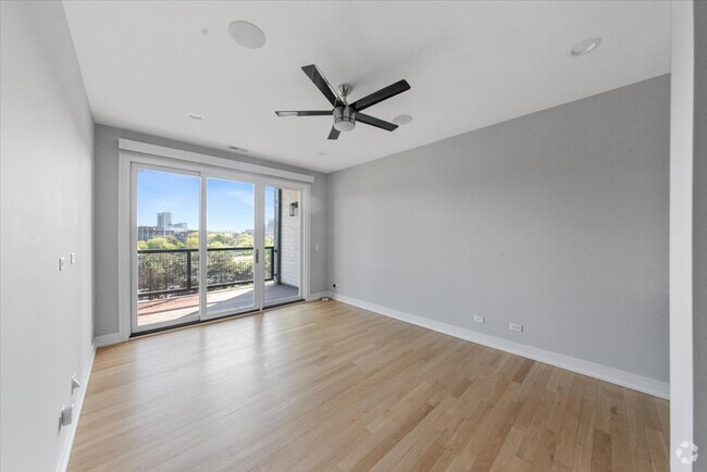 Building Photo - 650 N Morgan St Rental