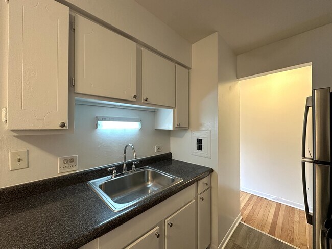 Photo - 432 W Oakdale Ave Unidad 3