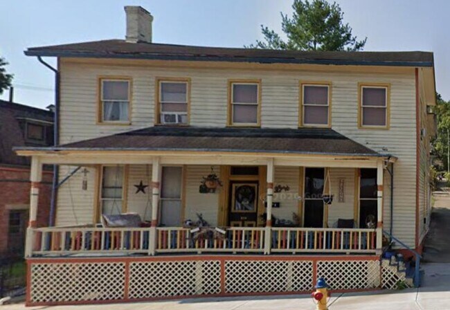 317 Third Street - C