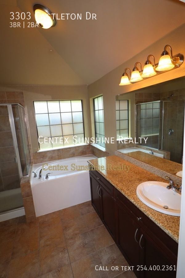 Photo - 3303 Castleton Dr