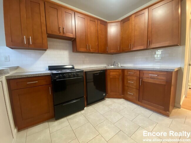 Photo - 1640 Commonwealth Ave Unit 0