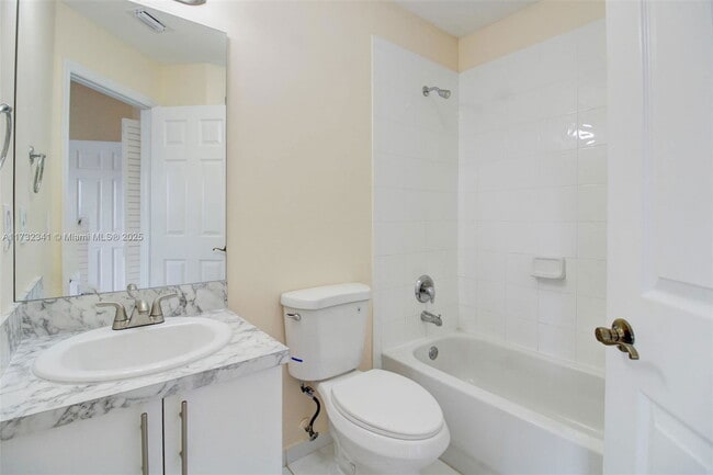 Photo - 2205 SE 23rd Rd