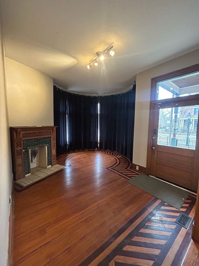 Photo - 644 Dayton St Unidad 1