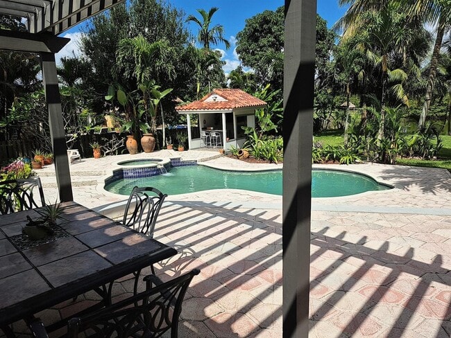 Photo - 11081 SW 30th Ct