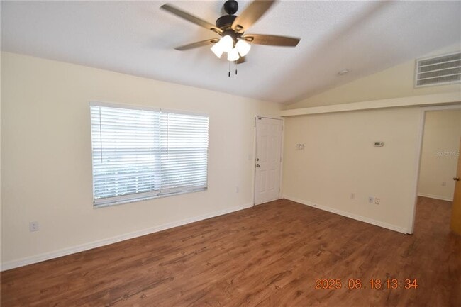 Photo - 38927 Carr Dr