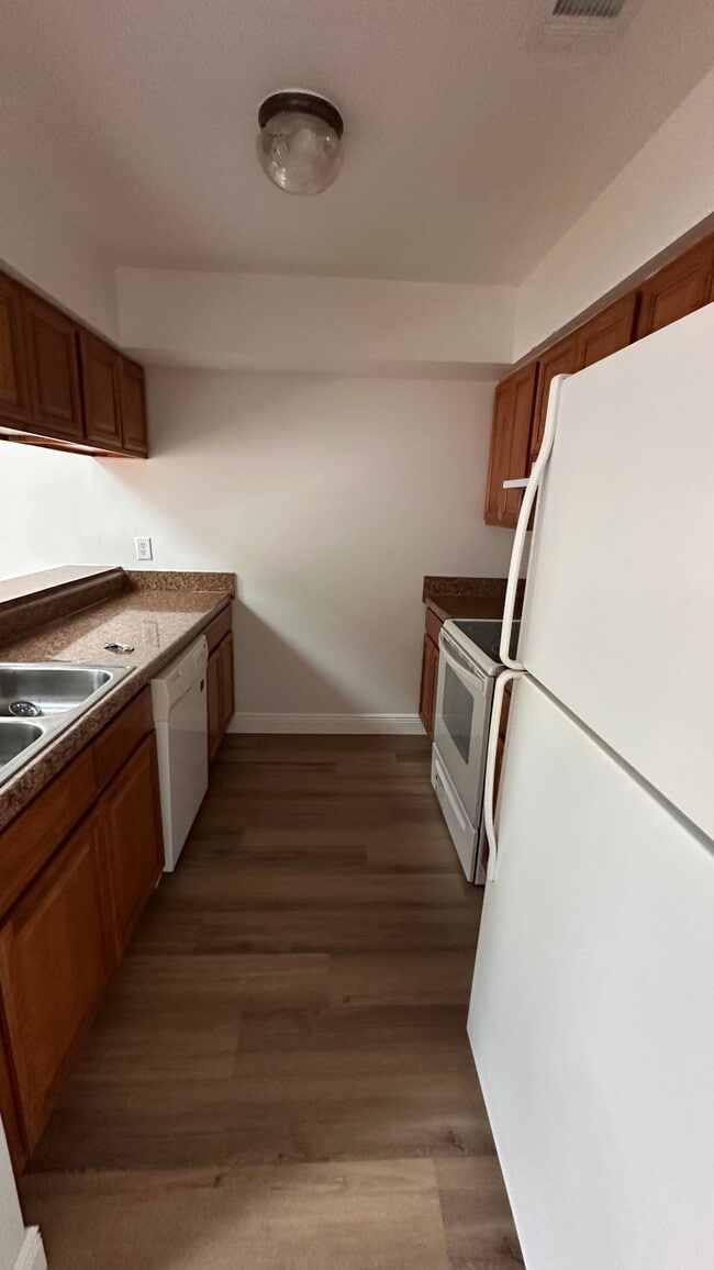 Photo - 2719 Hunt Club Ln