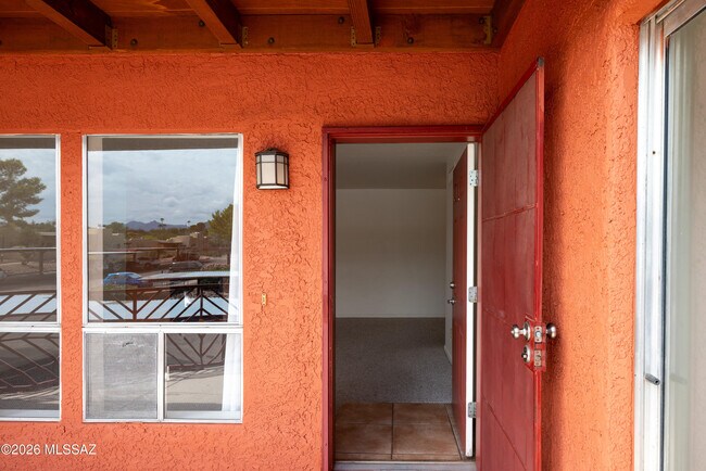 6255 N Camino Pimeria Alta Unit 52