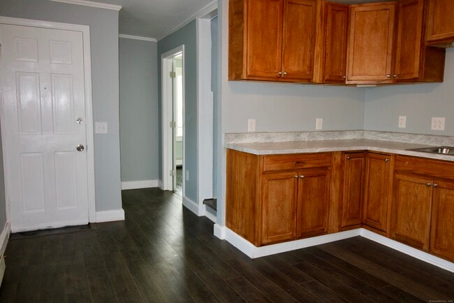 Photo - 12 Robinson St Unit 2