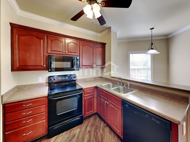 Photo - 3014 Waywood Dr