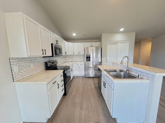 Photo - 6206 Maryhill Ln