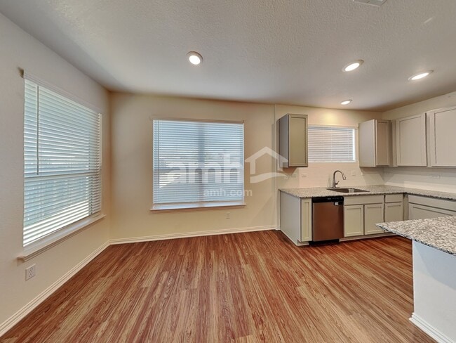 Photo - 344 Aspen Waters