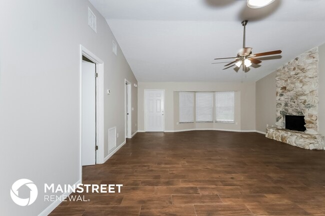 Photo - 147 Ramie Ln