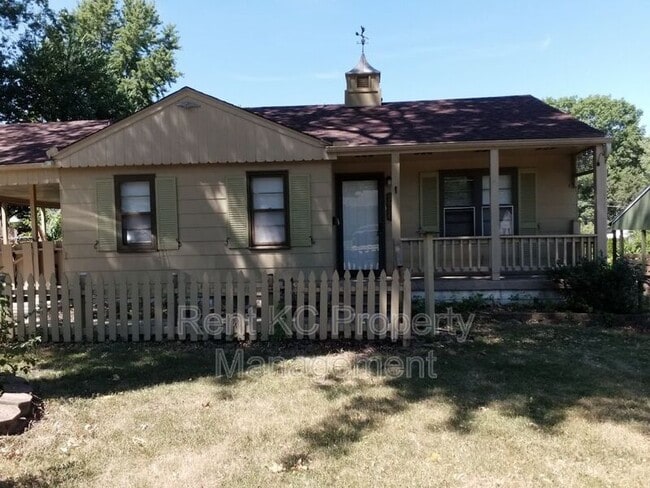2920 S Northern Blvd
