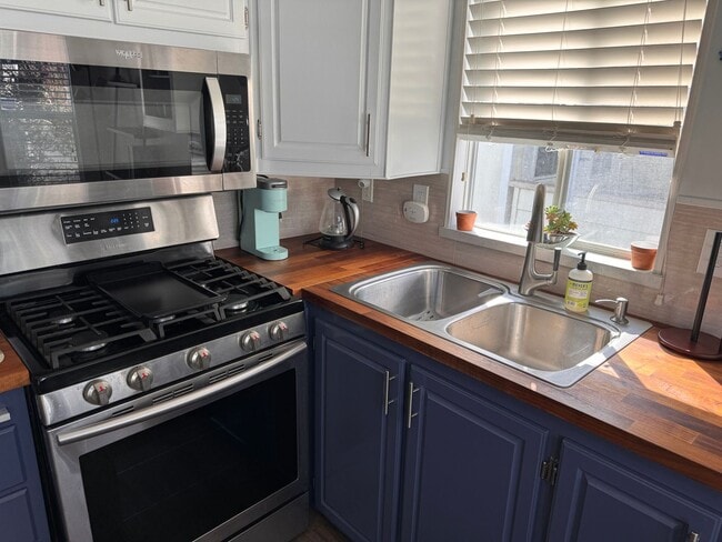 Photo - Grab Your Surfboard and Walk to Grandview Beach!