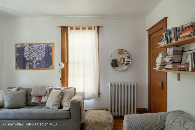 Photo - 66 Glenwood Blvd