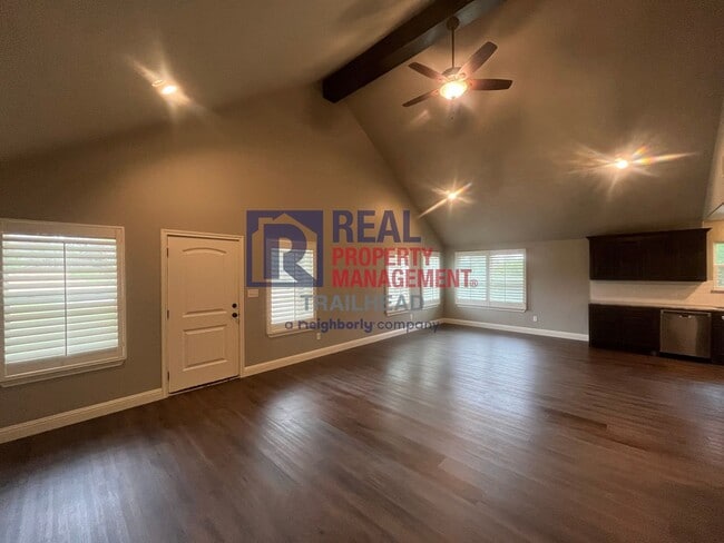 Photo - Attractive 3 Bed 2 Bath Home in Gated Lakeside Community!