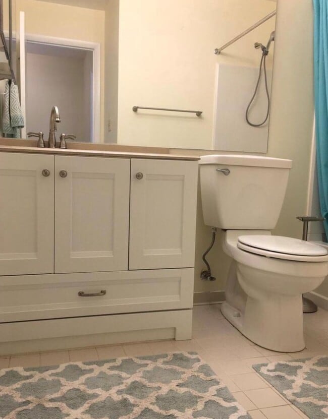 Photo - Ground Level Condo in Gaithersburg - 1 bed, 1 bath