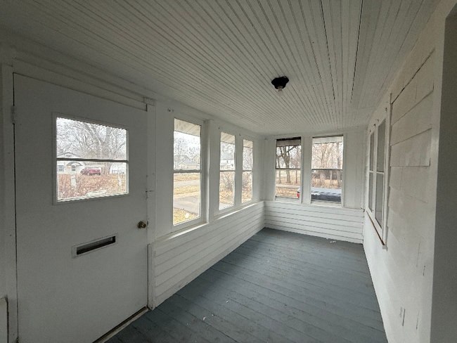 Photo - 1324 Kenwood Ave