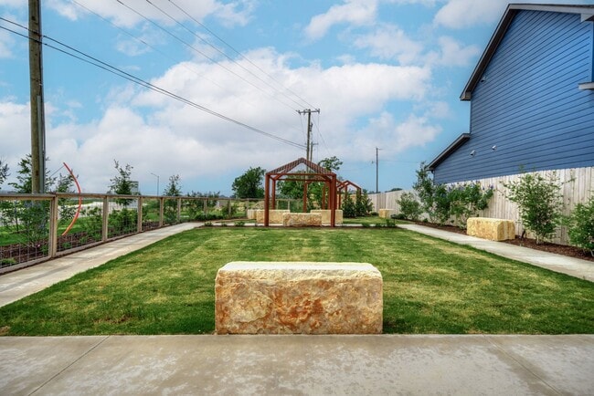 Photo - 8434 Adelaide Dr