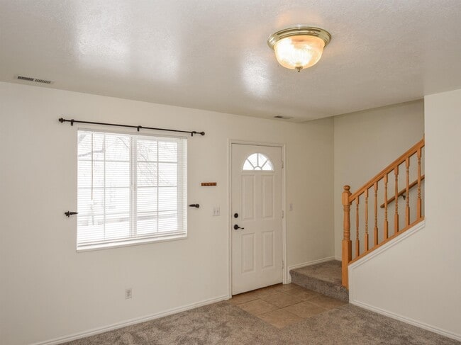 Photo - 105 Penhurst Pl