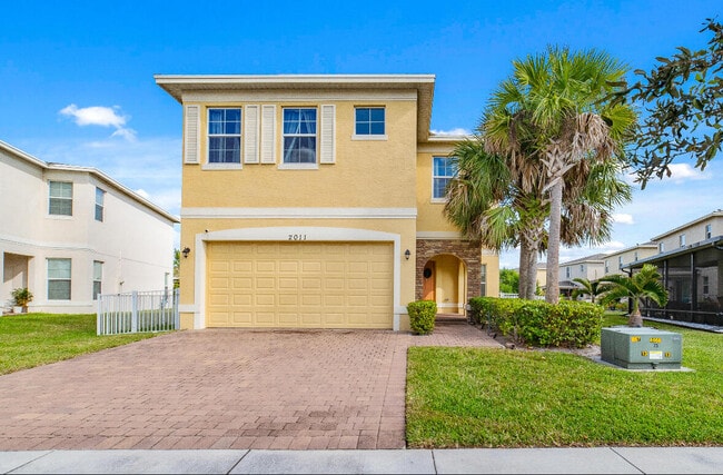 Photo - 2011 NW Cataluna Cir