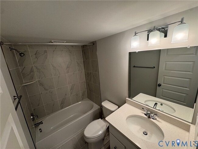 Photo - 542 Greybull Walk