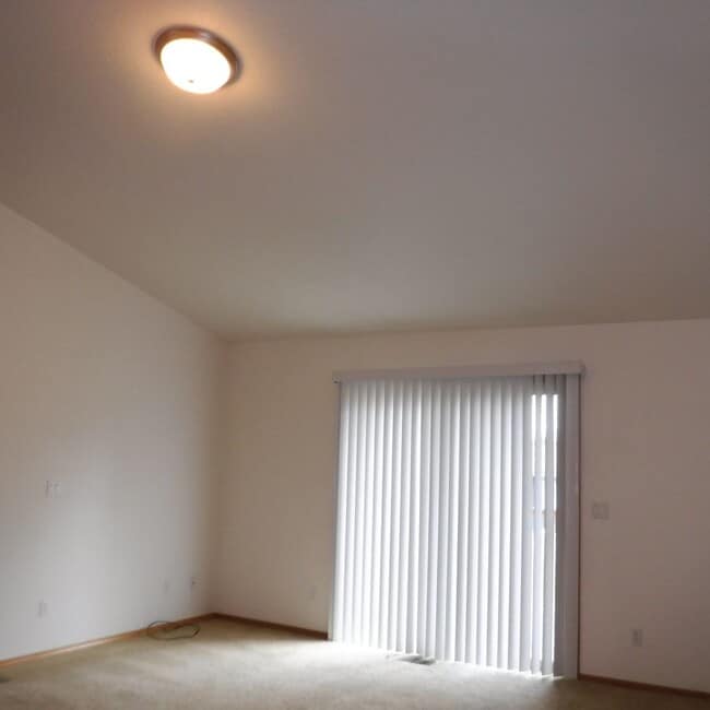 Photo - Single Level 3 Bed/2 Bath Home in SE Bend - Conifer Ave
