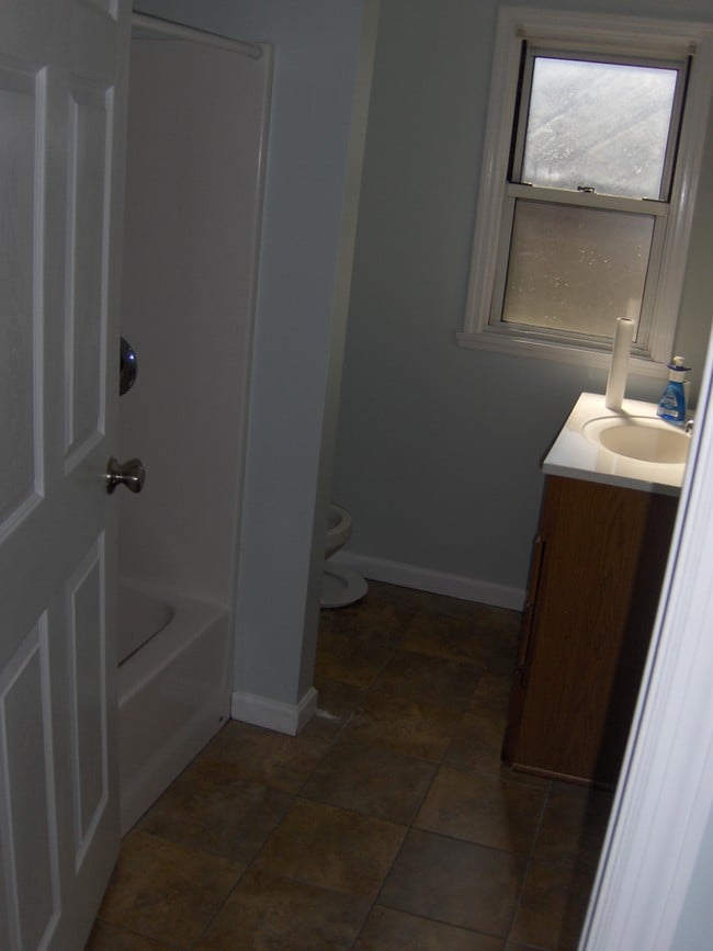 Photo - 2416 Amos St