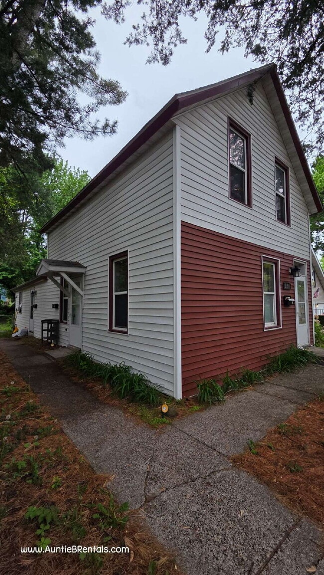 Building Photo - 1BR 1BA  Property in Stillwater - Video tour Unit 1 Rental