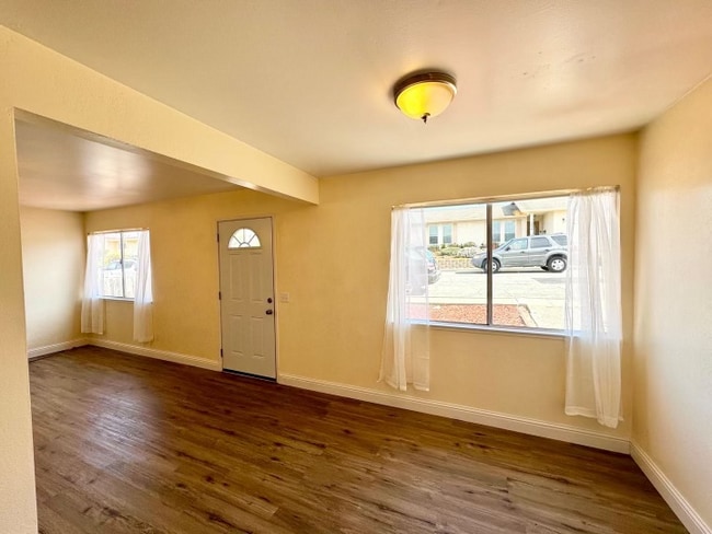 Photo - 1837 Mendocino St