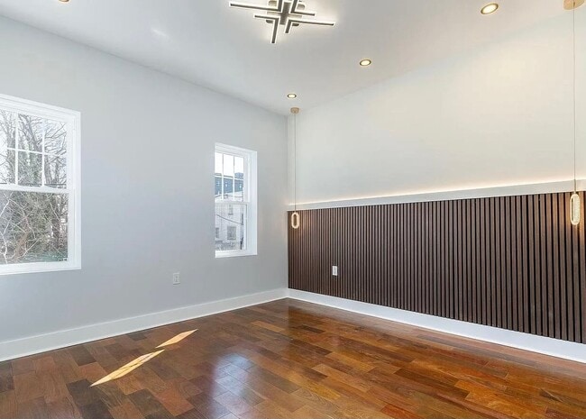 Photo - 9026 W Avalon Dr