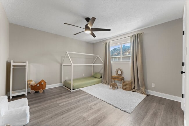 Building Photo - 5207 Alamosa Ln