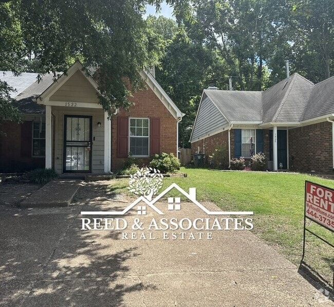 Building Photo - 3 Bedroom Townhome in Cordova