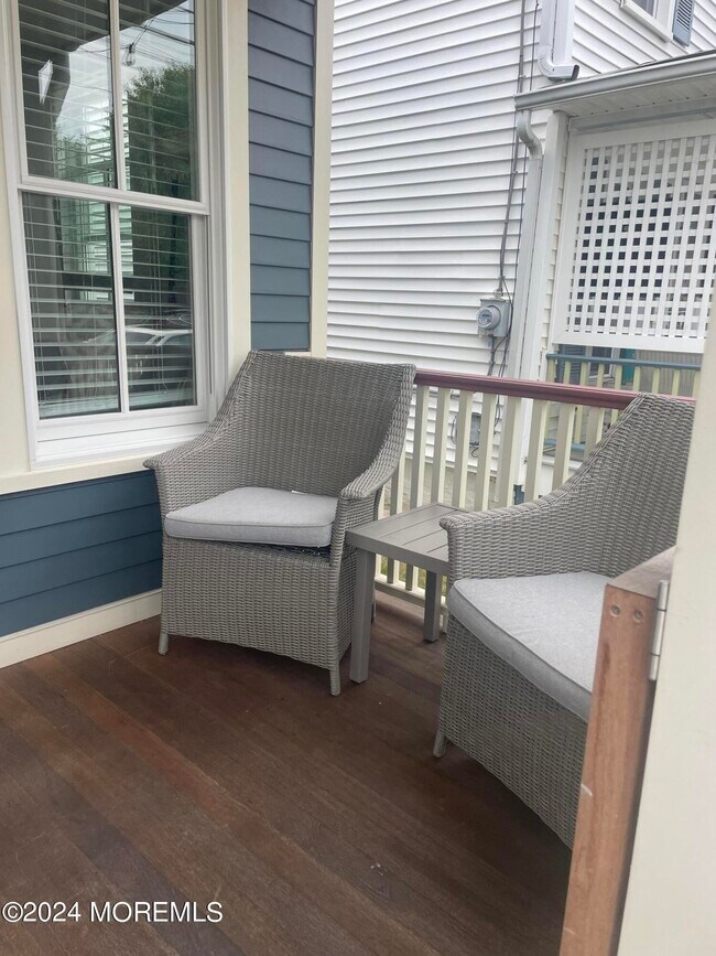 Photo - 64 Abbott Ave