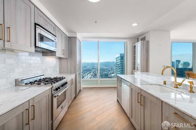 Photo - 401 Harrison St